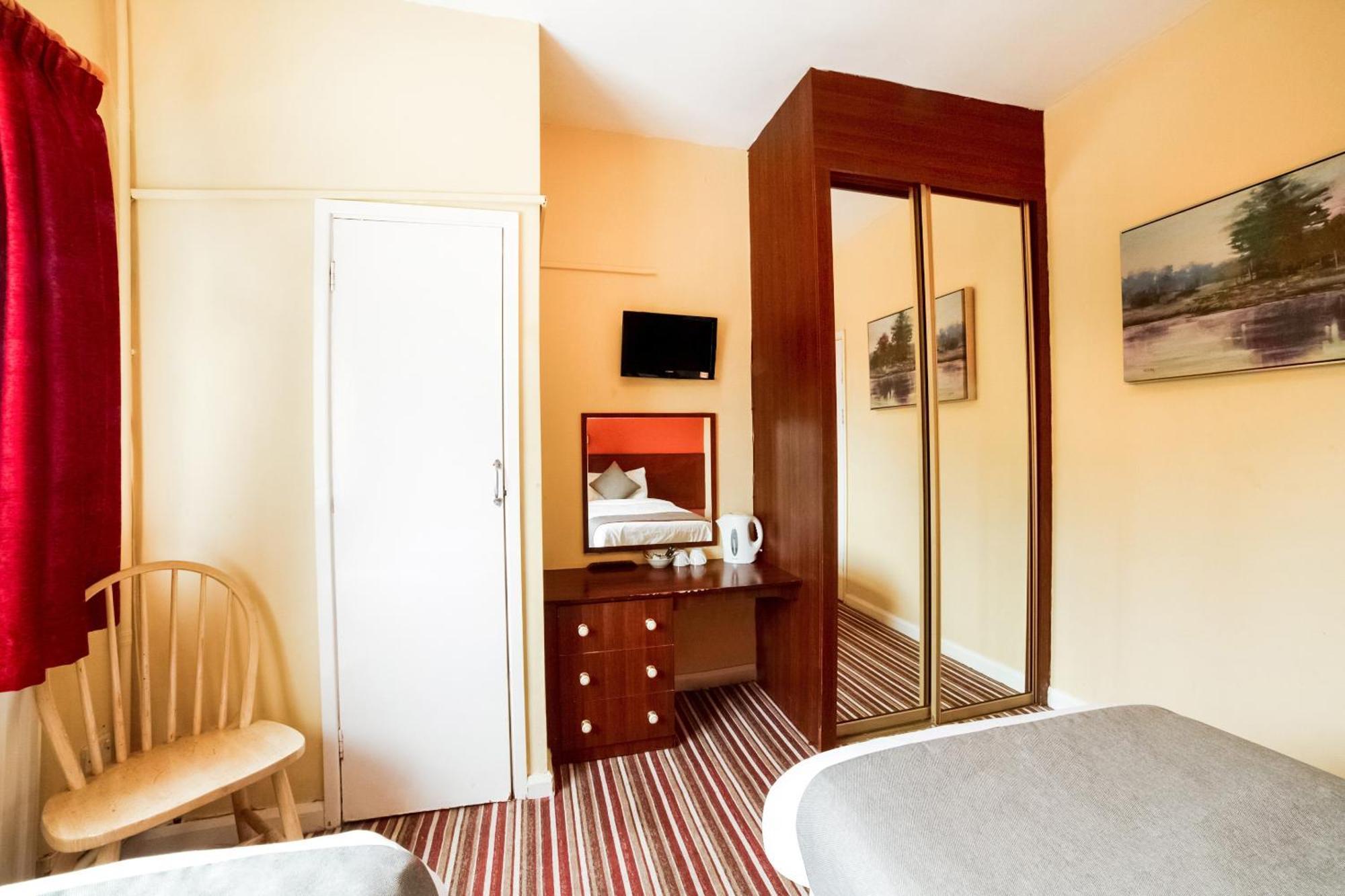 Hotel Oyo The Royal Dunston (Tyne and Wear)